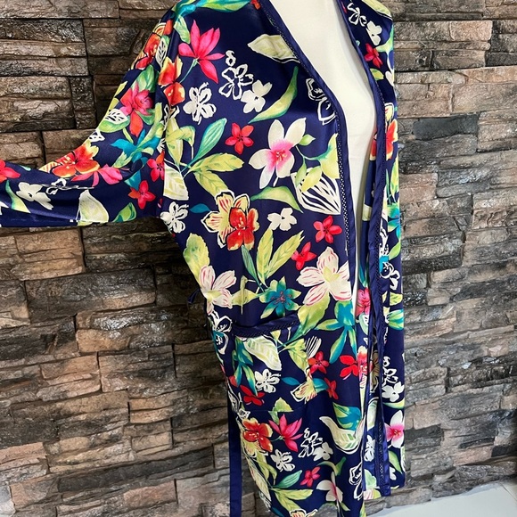 Valerie Stevens Floral Multicolor Sweater - Picture 2 of 16